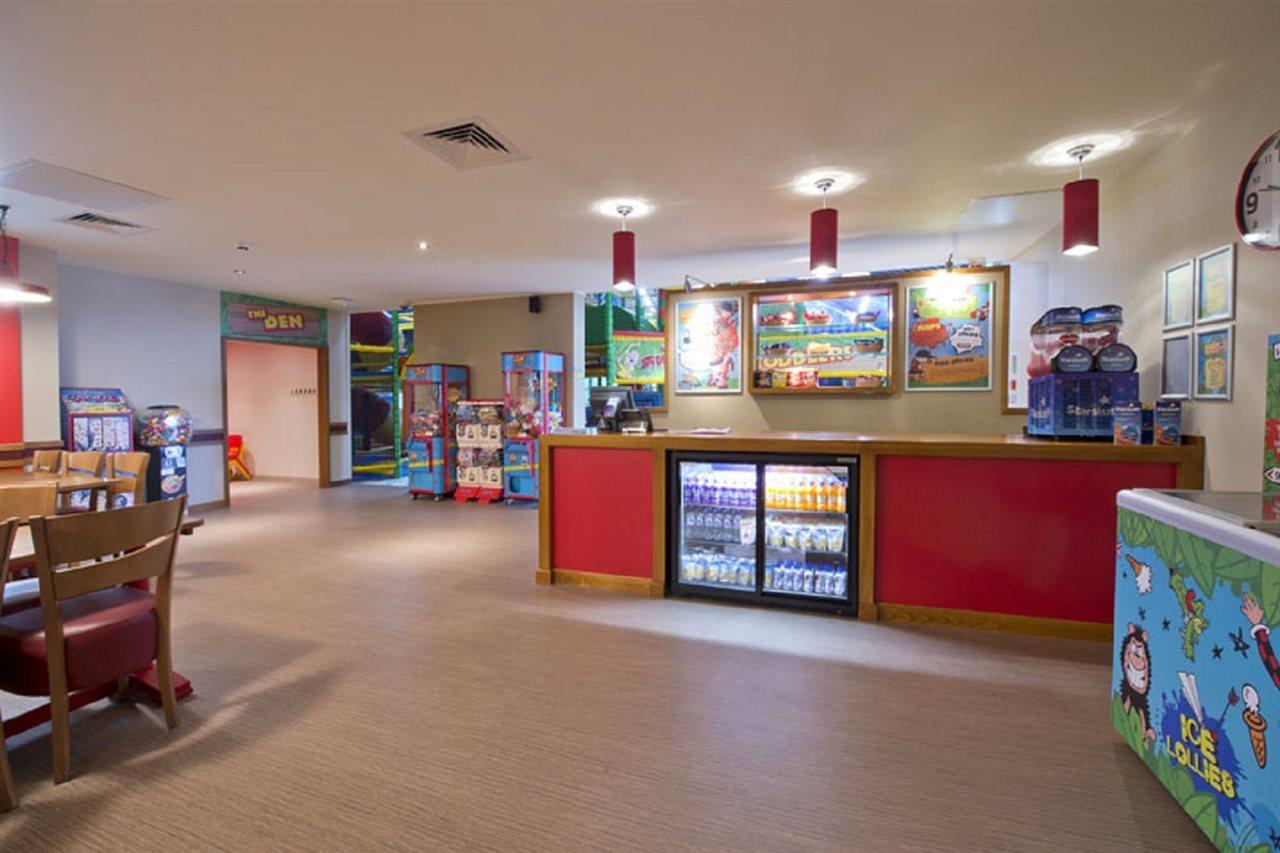 Premier Inn Sheffield/Barnsley Exterior photo