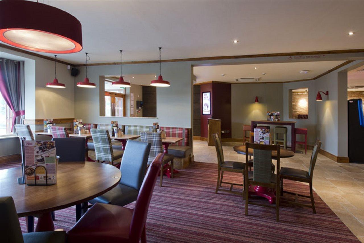 Premier Inn Sheffield/Barnsley Exterior photo