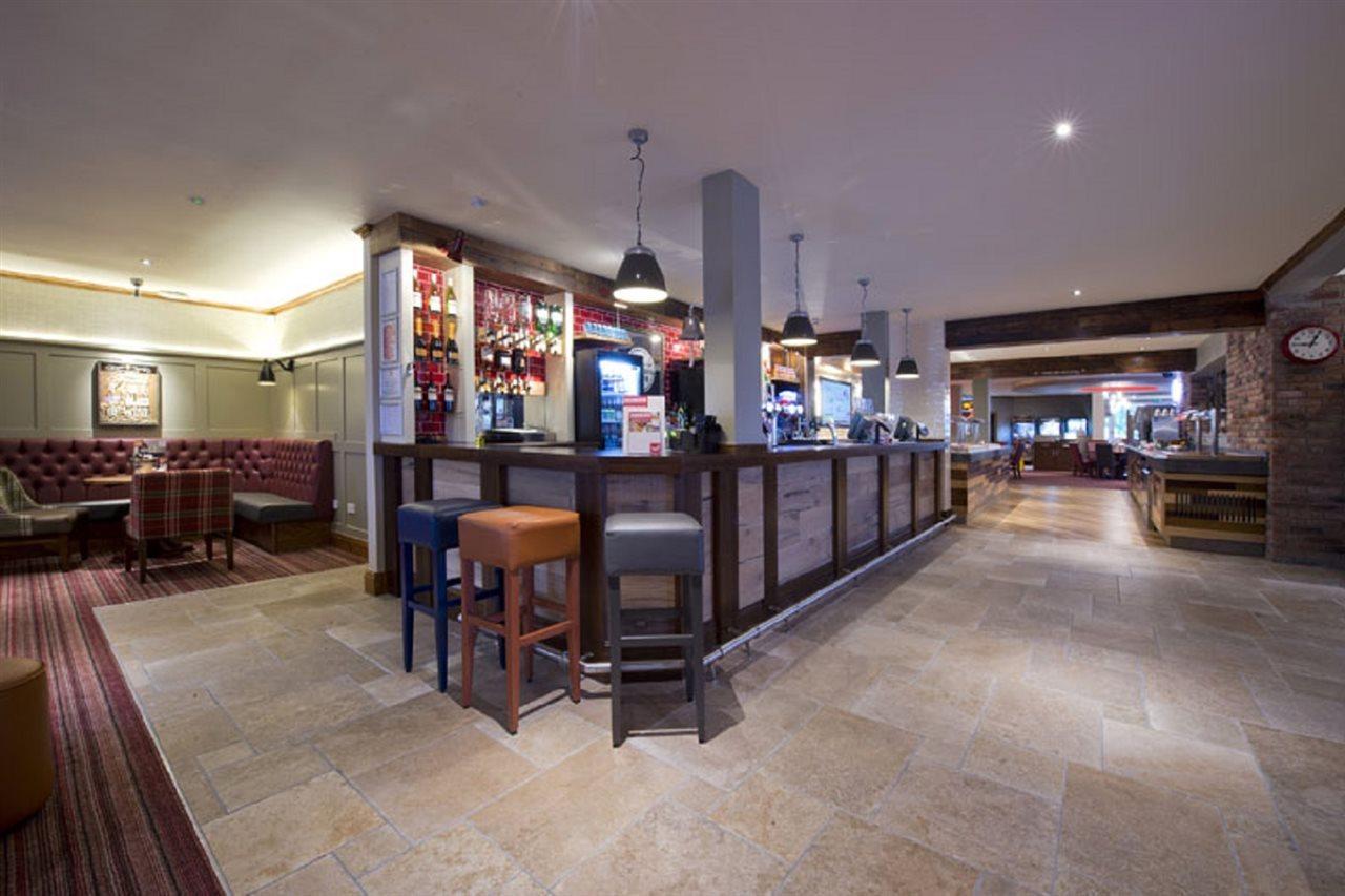 Premier Inn Sheffield/Barnsley Exterior photo